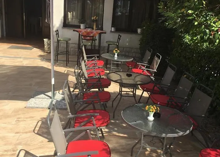 Bed & Breakfast Guesthouse Villa Manda